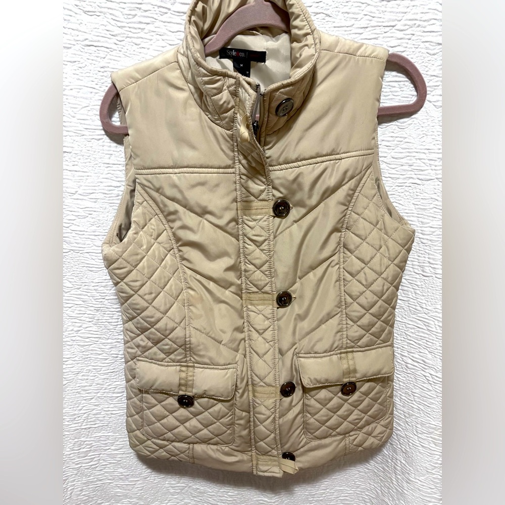 Style&co women’s stylish puffer vest